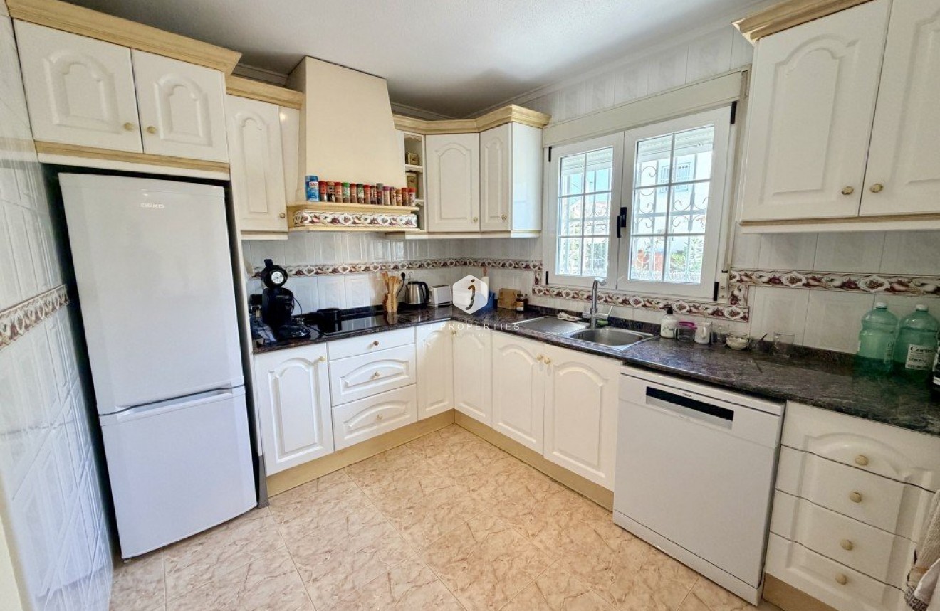 Resale - Villa -
Ciudad Quesada - Costa Blanca