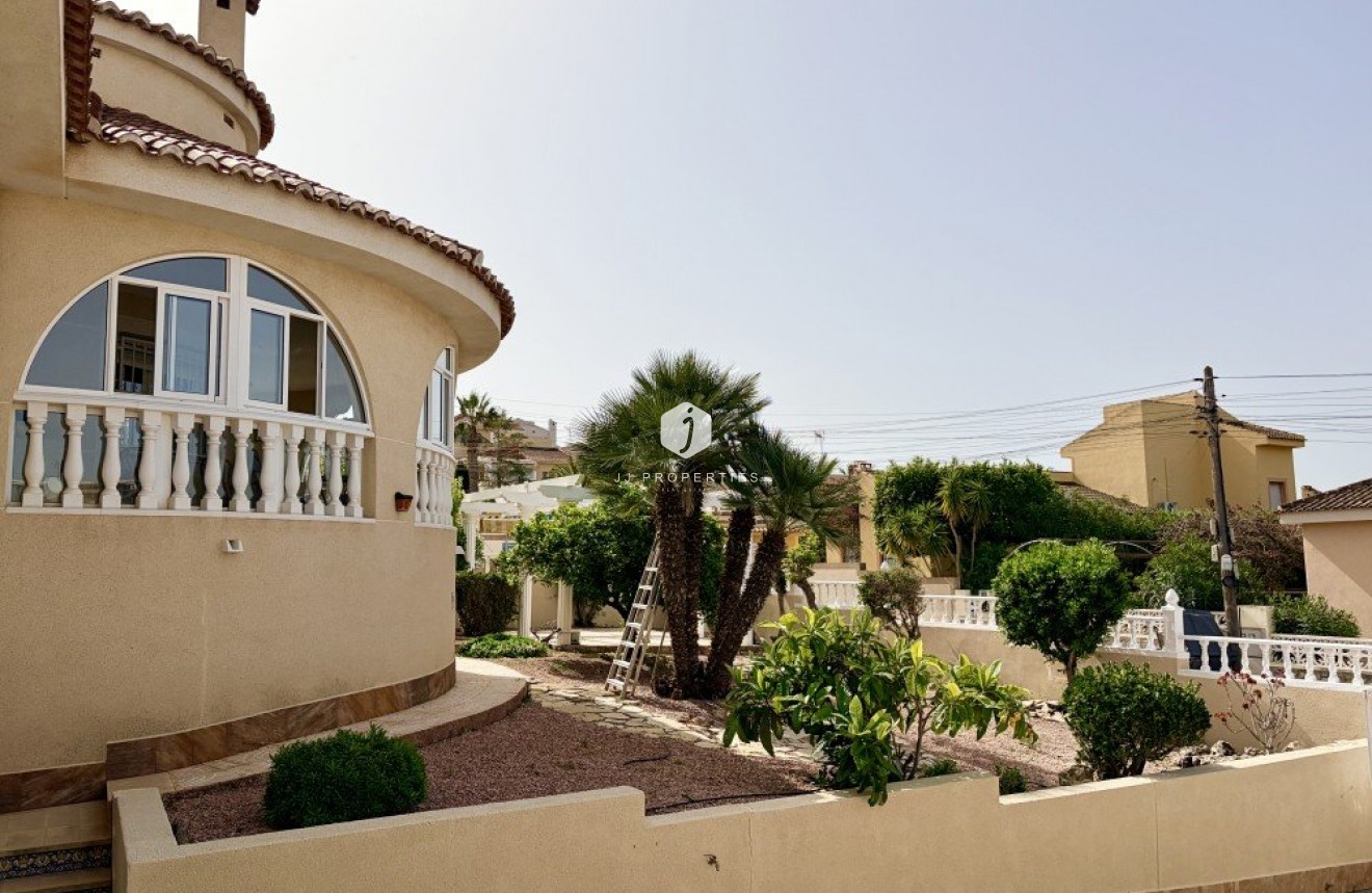 Resale - Villa -
Ciudad Quesada - Costa Blanca