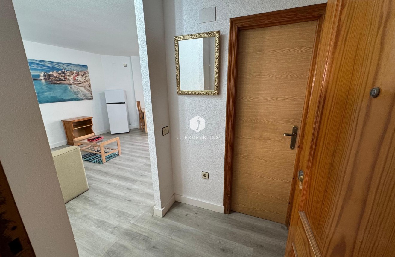 Resale - Apartment / flat -
Torrevieja - Costa Blanca