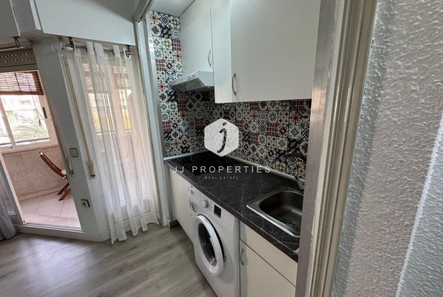 Resale - Apartment / flat -
Torrevieja - Costa Blanca