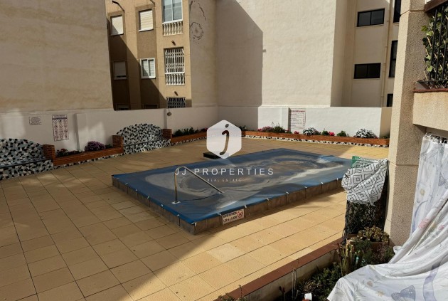 Resale - Apartment / flat -
Torrevieja - Costa Blanca