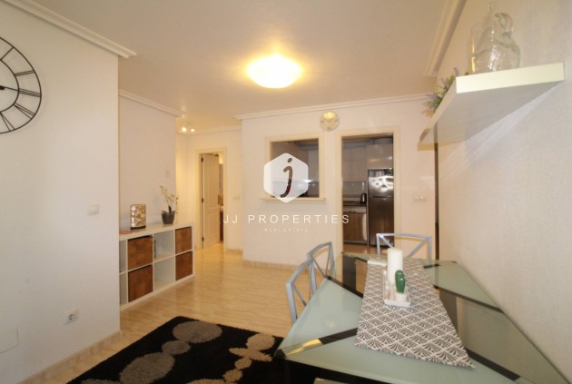 Resale - Apartment / flat -
Torrevieja - Centro