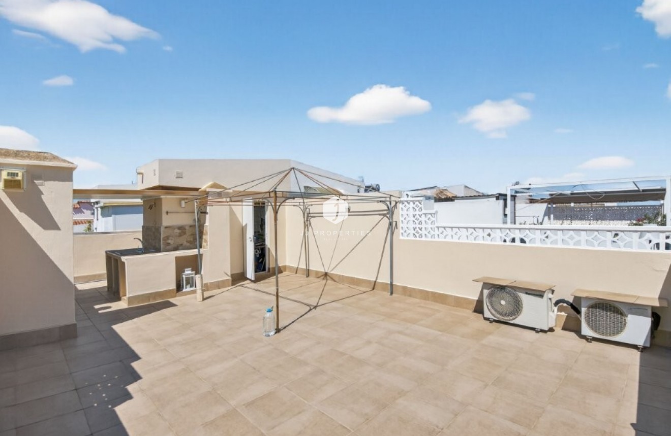 Tweedehands - Penthouse -
Torrevieja - Calas Blancas