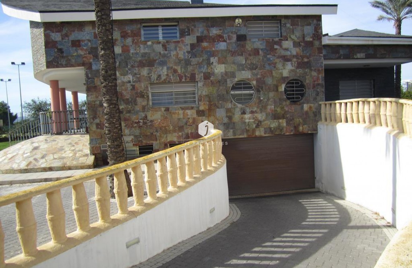 D'occasion - Villa -
Los Montesinos