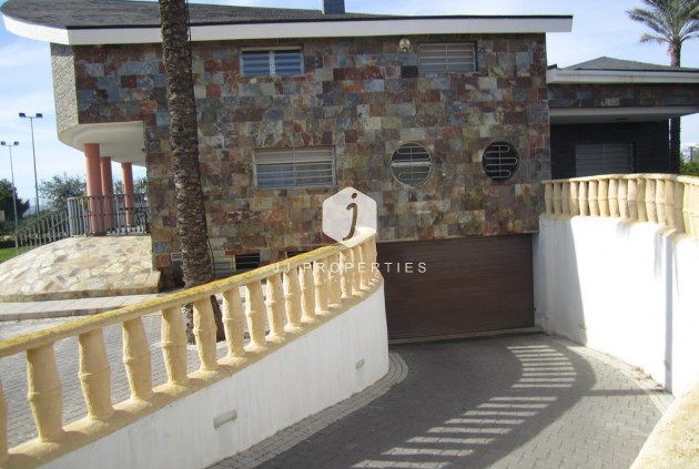 D'occasion - Villa -
Los Montesinos