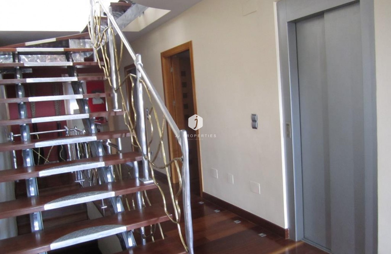 D'occasion - Villa -
Los Montesinos