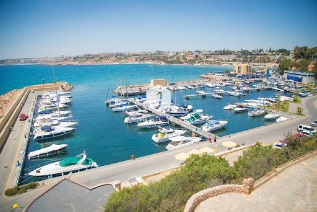 D'occasion - Villa -
Los Montesinos