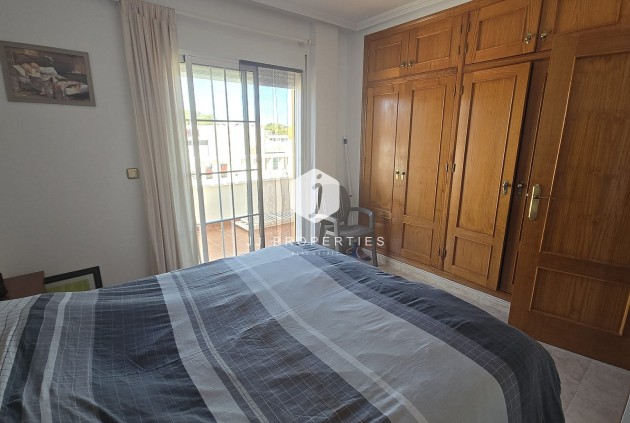 Tweedehands - Chalet -
Orihuela Costa - Costa Blanca