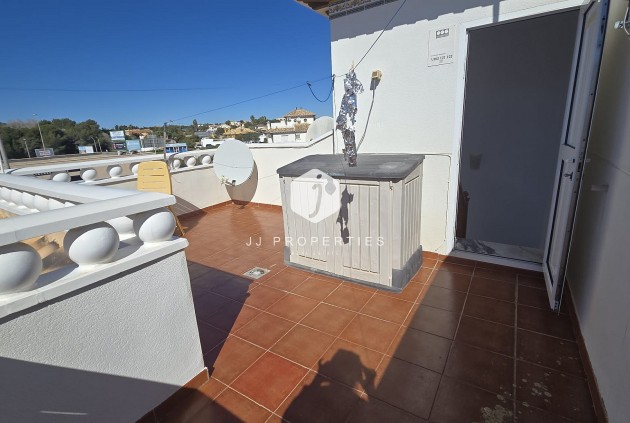 Tweedehands - Chalet -
Orihuela Costa - Costa Blanca