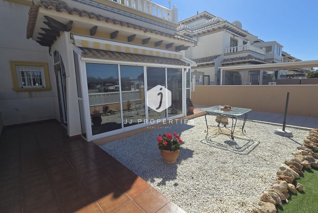 Tweedehands - Chalet -
Orihuela Costa - Costa Blanca