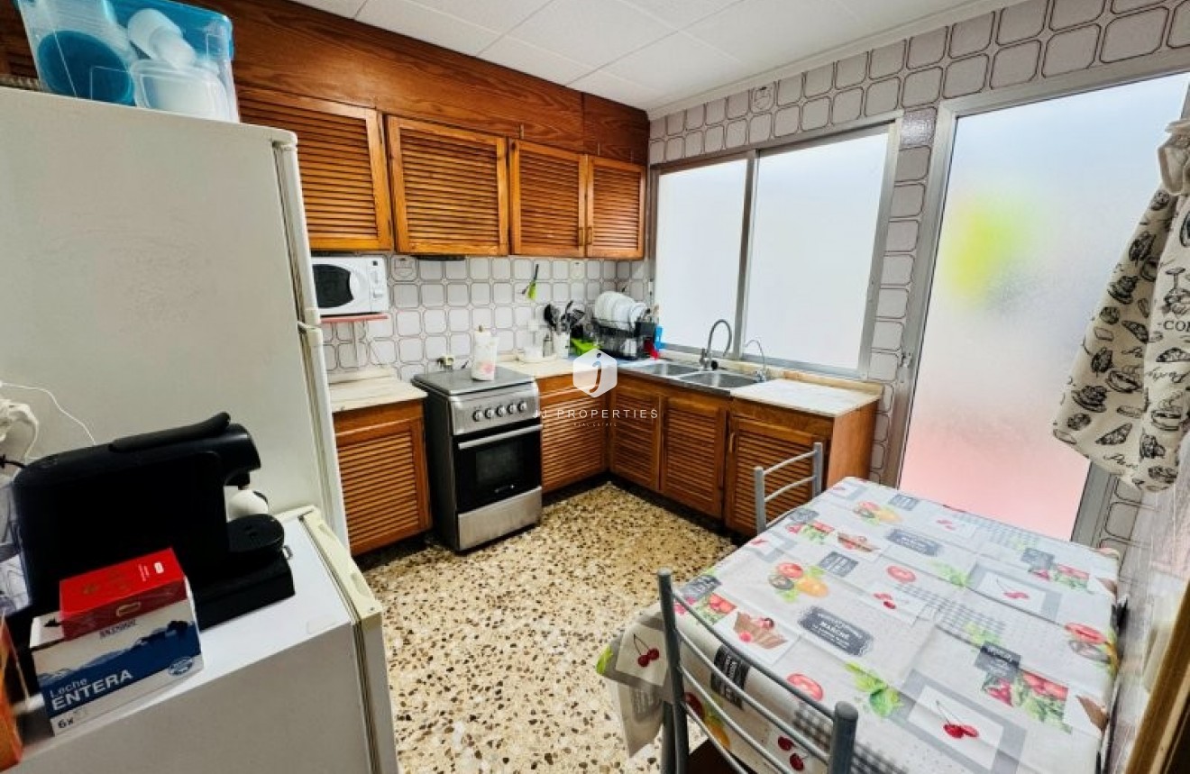 Resale - Apartment / flat -
La Mata - Costa Blanca