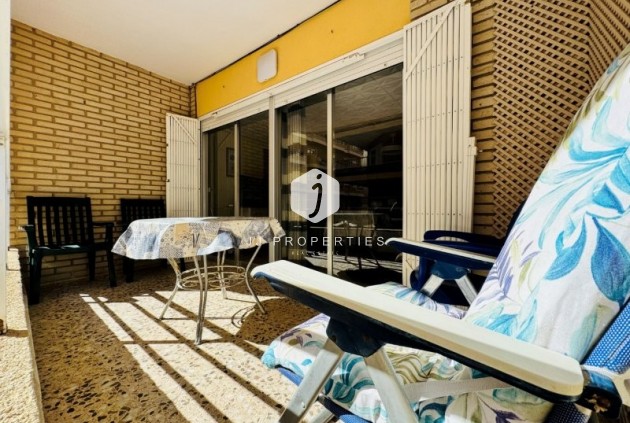 Resale - Apartment / flat -
La Mata - Costa Blanca