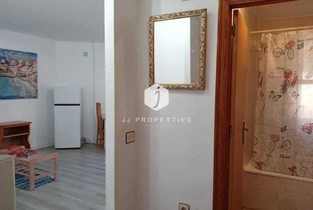 Tweedehands - Appartement / flat -
Torrevieja - Habaneras