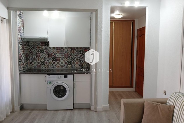 Tweedehands - Appartement / flat -
Torrevieja - Habaneras