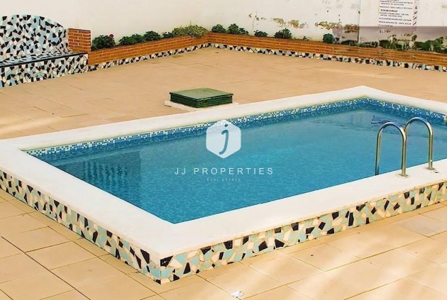 Tweedehands - Appartement / flat -
Torrevieja - Habaneras