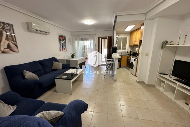 Tweedehands - Appartement / flat -
Jacarilla - Inland