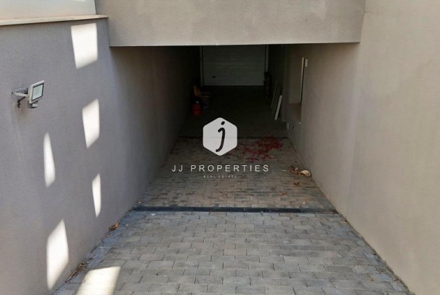 Resale - Villa -
Orihuela Costa - Villamartín