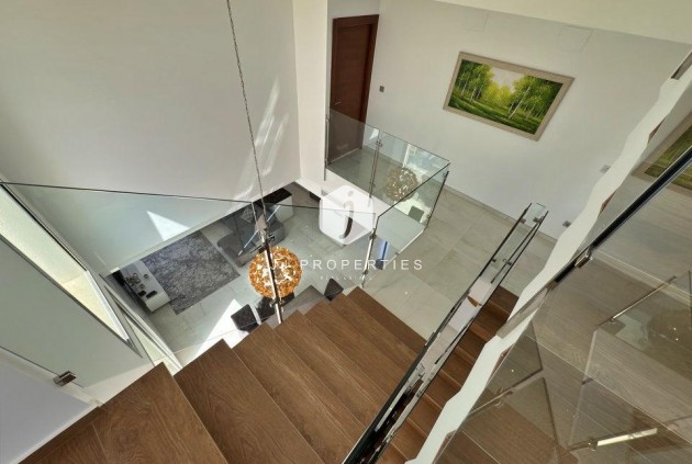 Resale - Villa -
Orihuela Costa - Villamartín