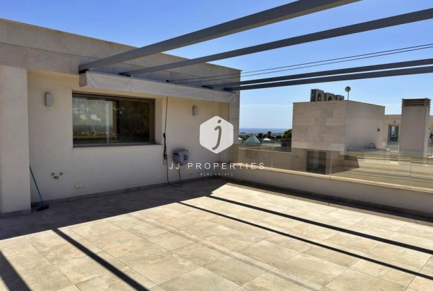 Resale - Villa -
Orihuela Costa - Villamartín