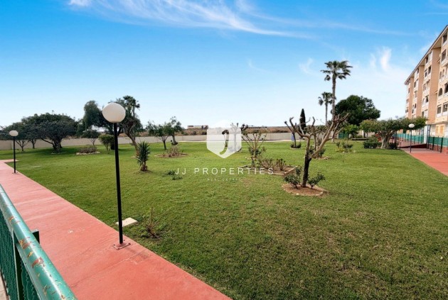 D'occasion - Attique -
Torrevieja - Costa Blanca