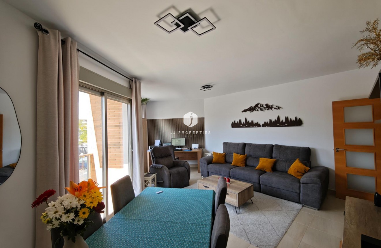 Tweedehands - Appartement / flat -
San Miguel de Salinas