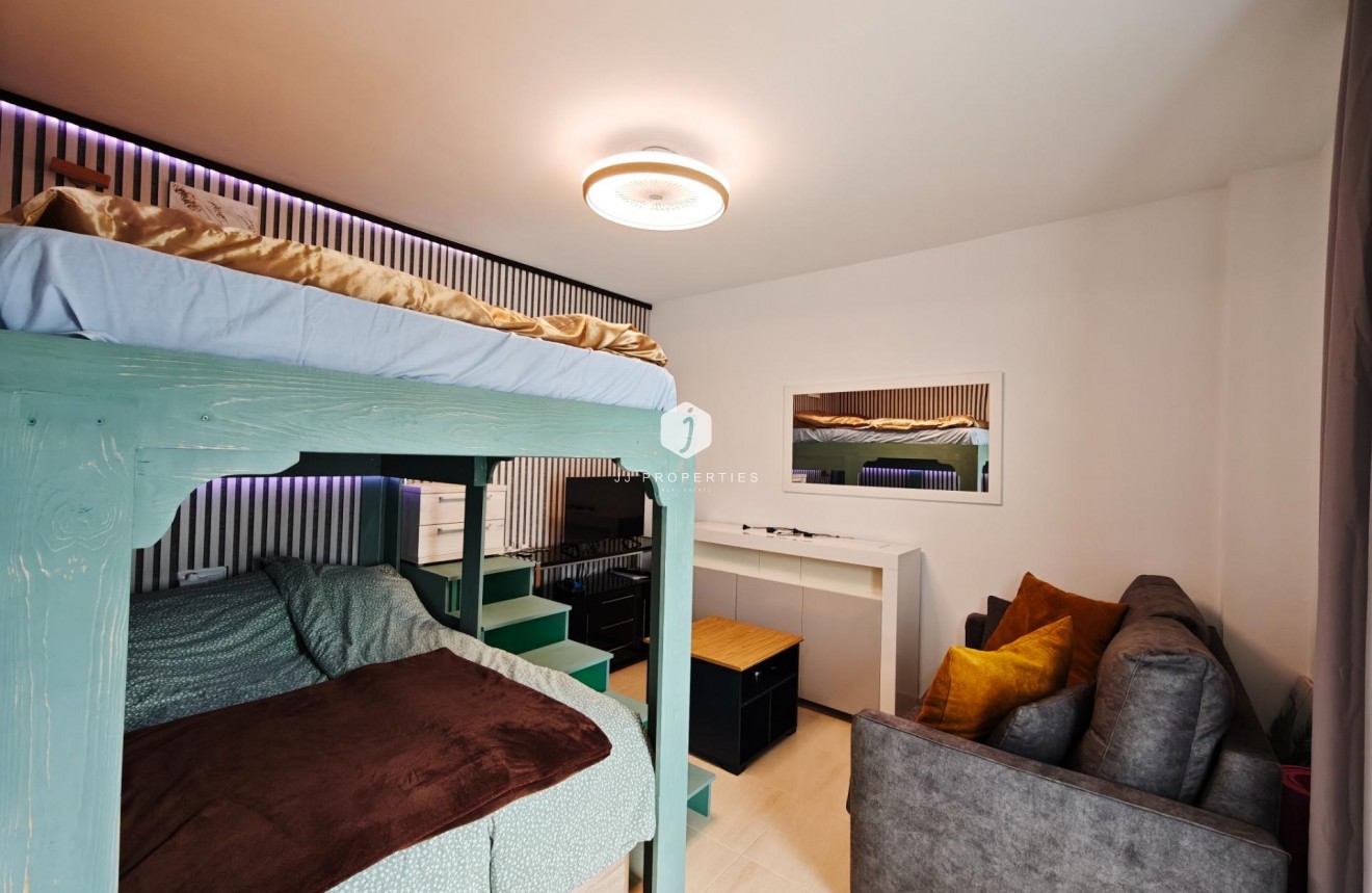 Tweedehands - Appartement / flat -
San Miguel de Salinas