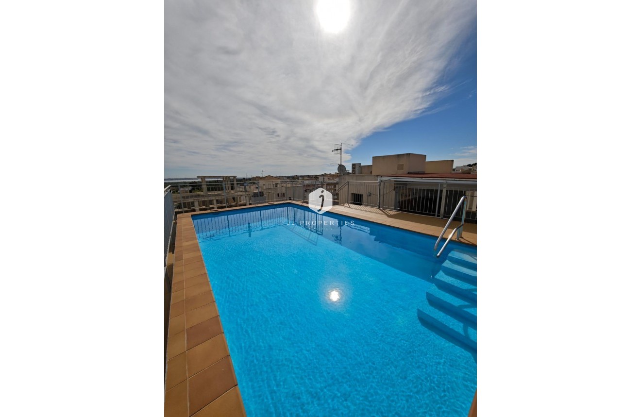 Tweedehands - Appartement / flat -
San Miguel de Salinas