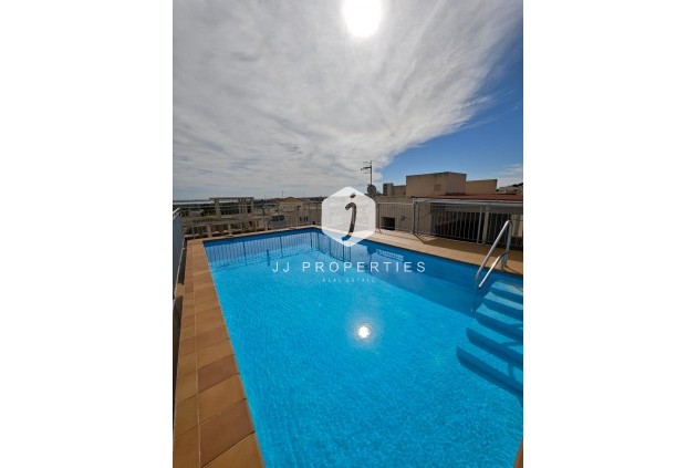 Tweedehands - Appartement / flat -
San Miguel de Salinas