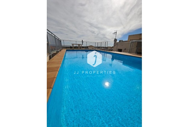 Tweedehands - Appartement / flat -
San Miguel de Salinas