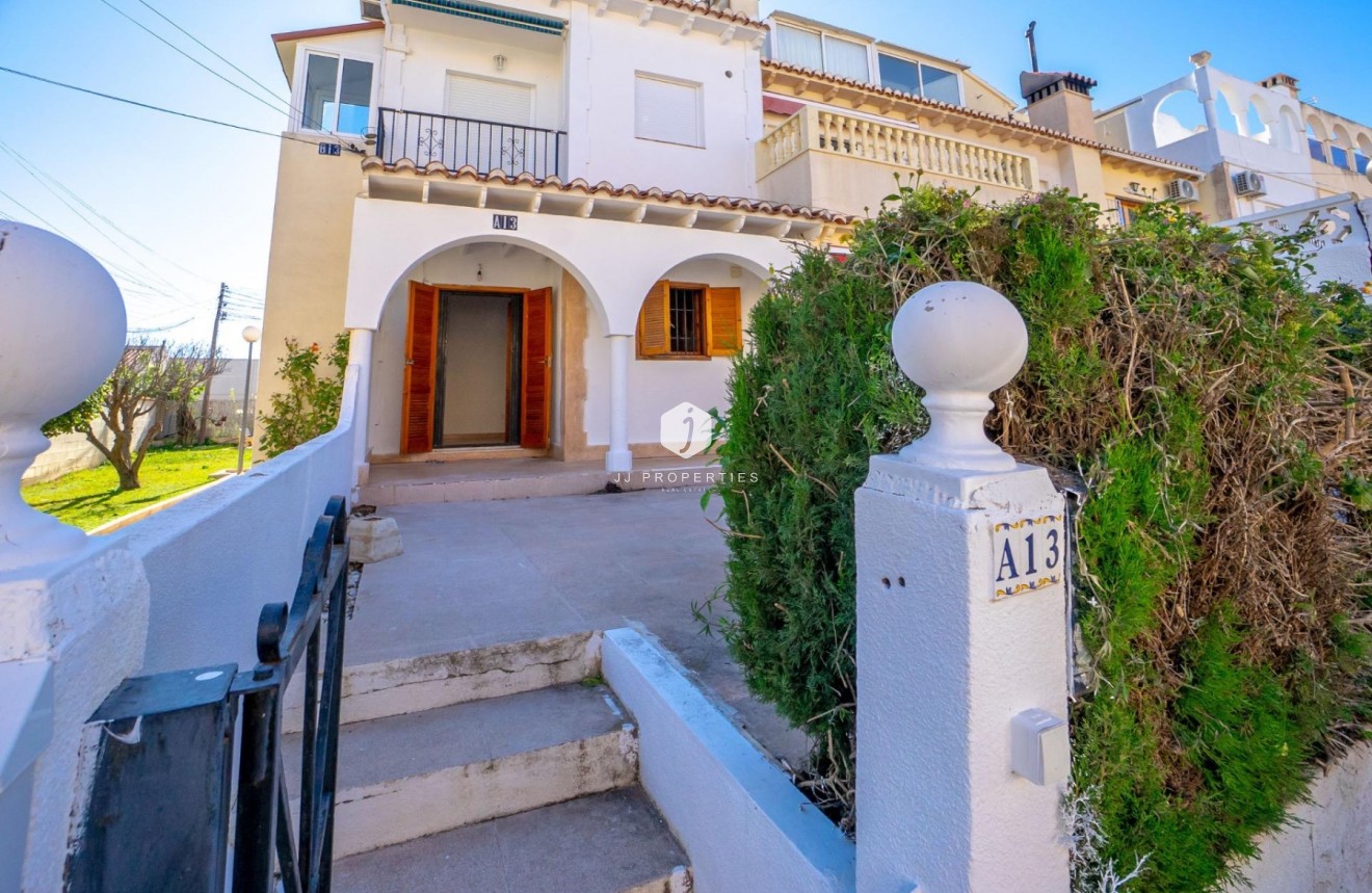 Resale - Bungalow -
Torrevieja - El chaparral