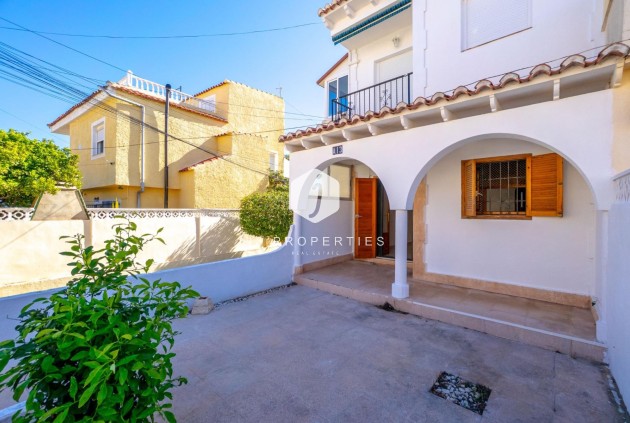 Resale - Bungalow -
Torrevieja - El chaparral