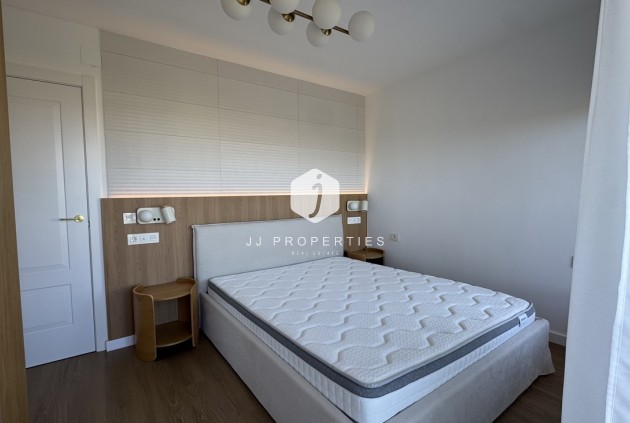 Aus zweiter Hand - Penthouse -
Punta Prima - Costa Blanca