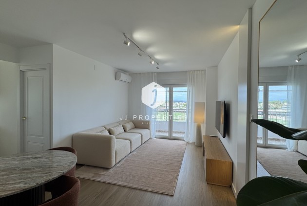 Aus zweiter Hand - Penthouse -
Punta Prima - Costa Blanca