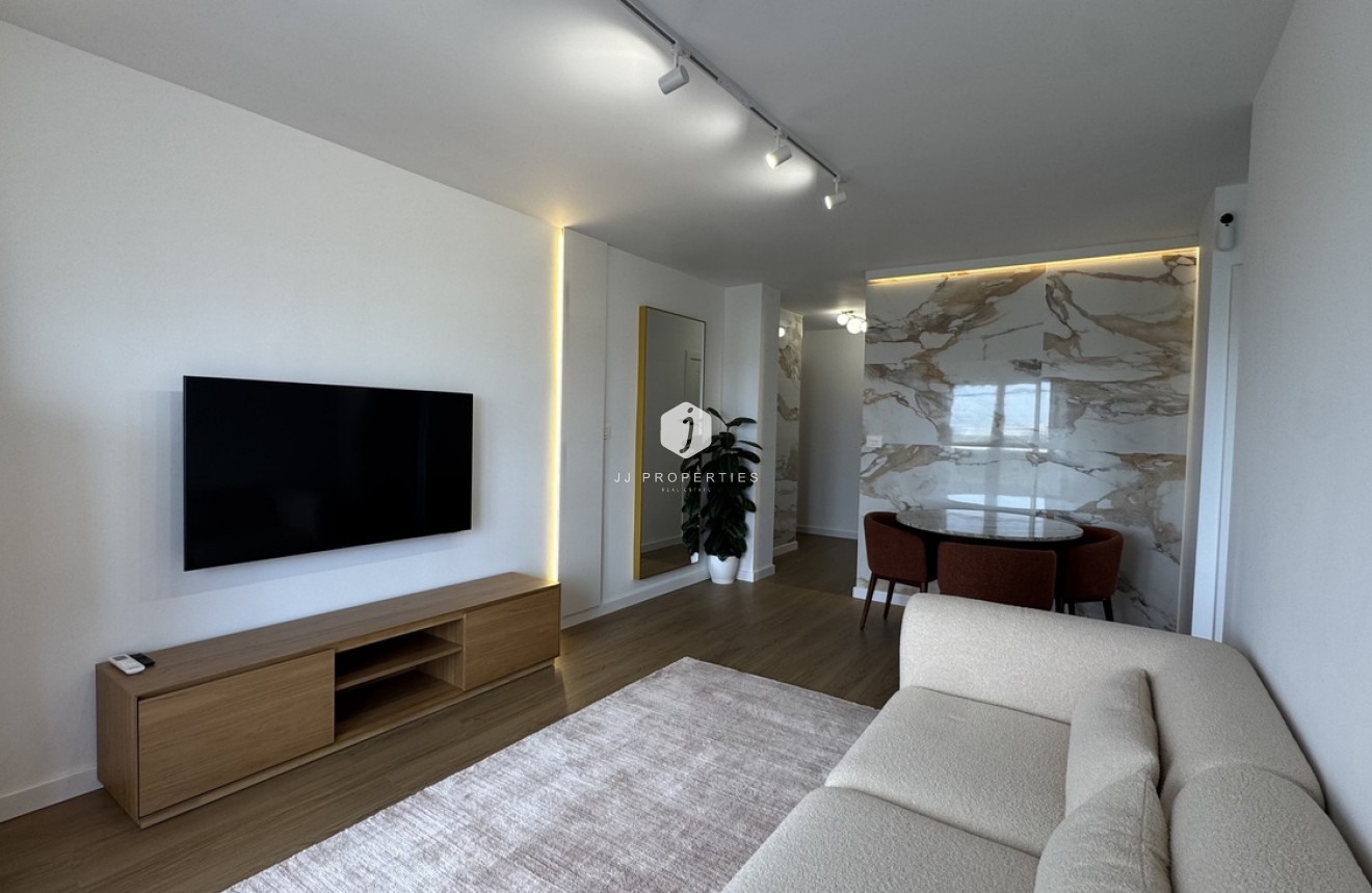 Aus zweiter Hand - Penthouse -
Punta Prima - Costa Blanca