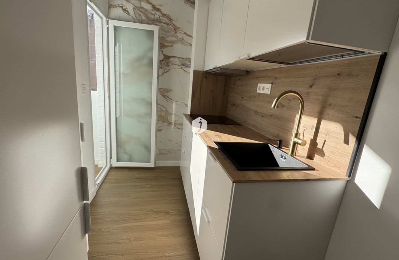 Aus zweiter Hand - Penthouse -
Punta Prima - Costa Blanca