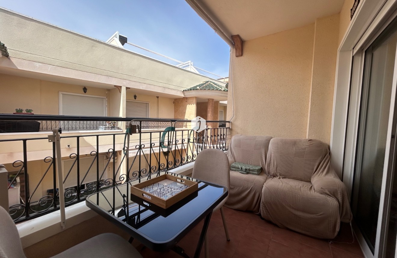 Tweedehands - Appartement / flat -
Jacarilla - Inland