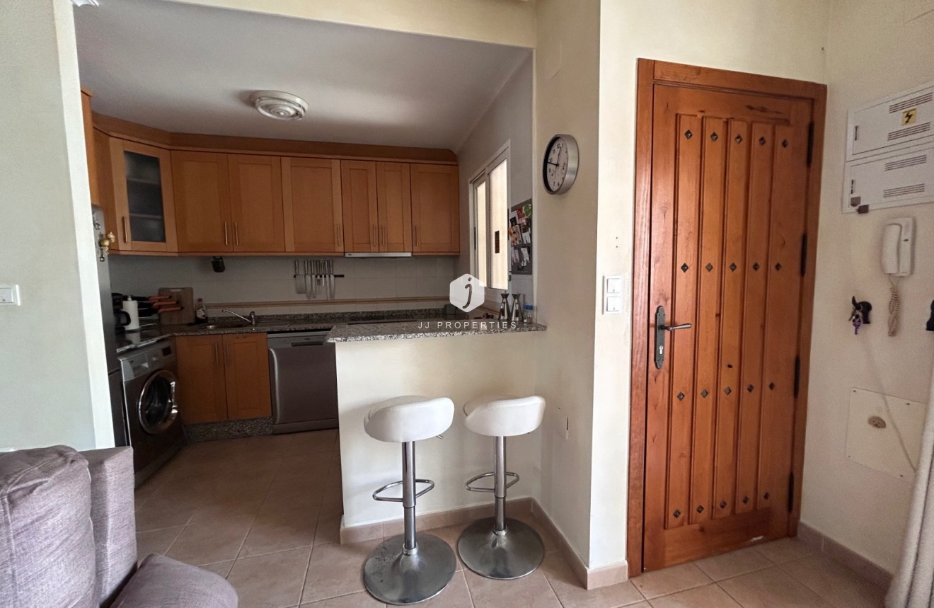 Tweedehands - Appartement / flat -
Jacarilla - Inland