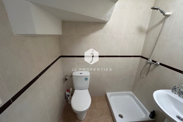 Tweedehands - Appartement / flat -
Jacarilla - Inland