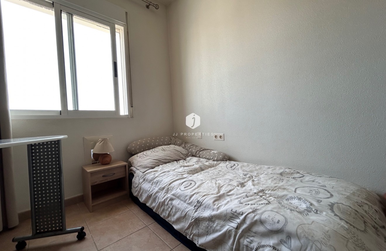 Tweedehands - Appartement / flat -
Jacarilla - Inland