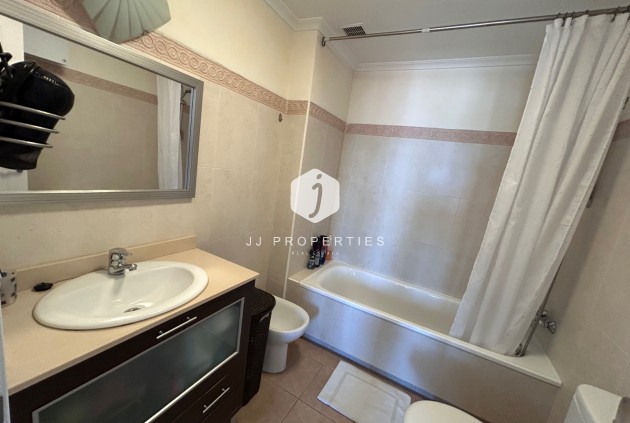 Tweedehands - Appartement / flat -
Jacarilla - Inland