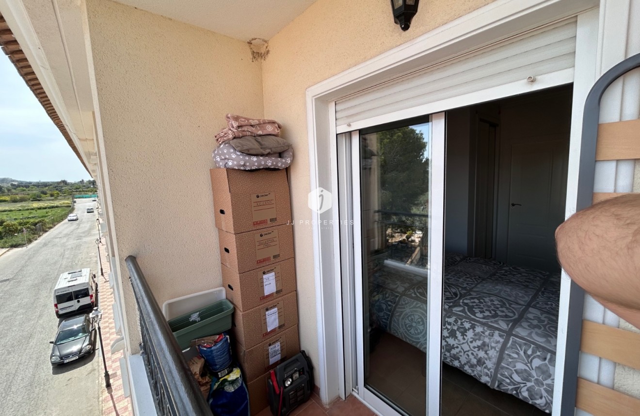 Tweedehands - Appartement / flat -
Jacarilla - Inland