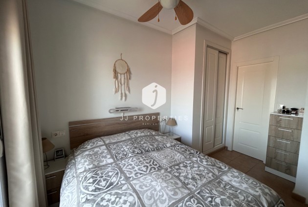 Tweedehands - Appartement / flat -
Jacarilla - Inland