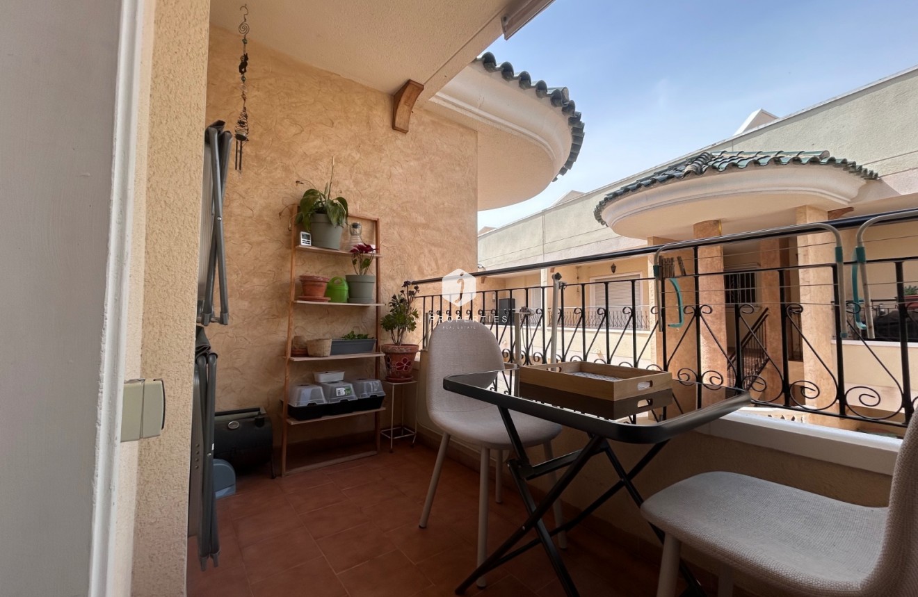 Tweedehands - Appartement / flat -
Jacarilla - Inland