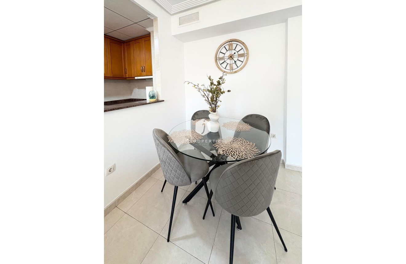 Aus zweiter Hand - Wohnung -
Torrevieja