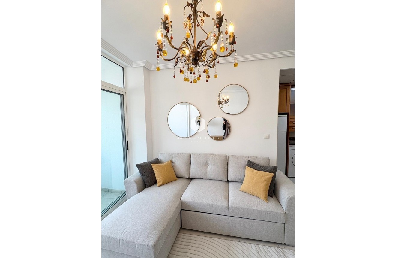 Aus zweiter Hand - Wohnung -
Torrevieja