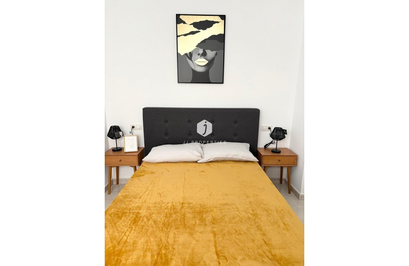 Aus zweiter Hand - Wohnung -
Torrevieja