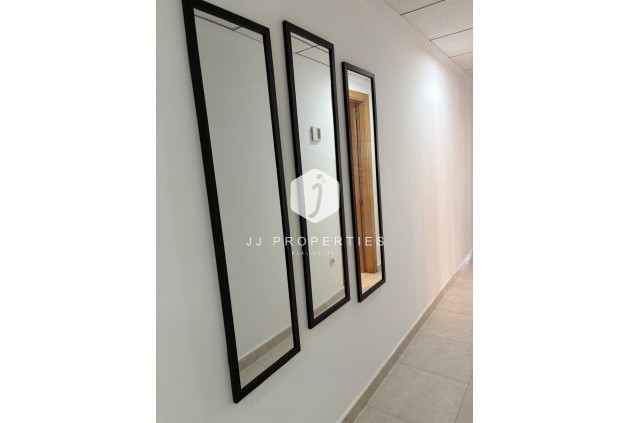 Aus zweiter Hand - Wohnung -
Torrevieja