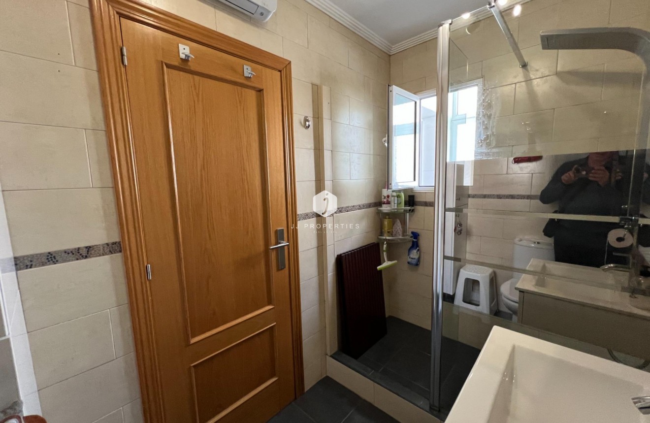 Segunda mano - Apartamento / piso -
Dolores - Comunidad Valenciana