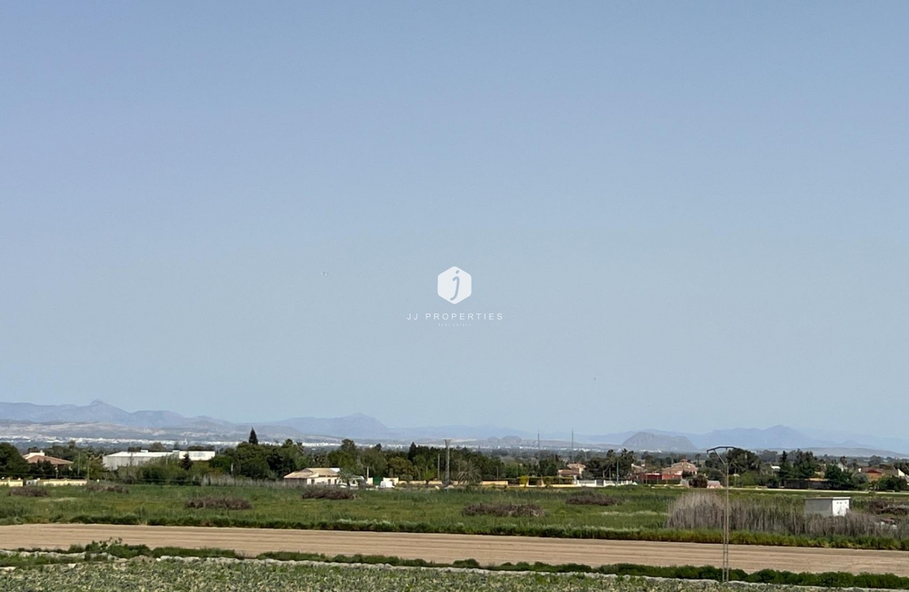 Segunda mano - Apartamento / piso -
Dolores - Comunidad Valenciana