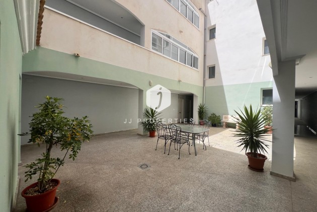 Segunda mano - Apartamento / piso -
Dolores - Comunidad Valenciana